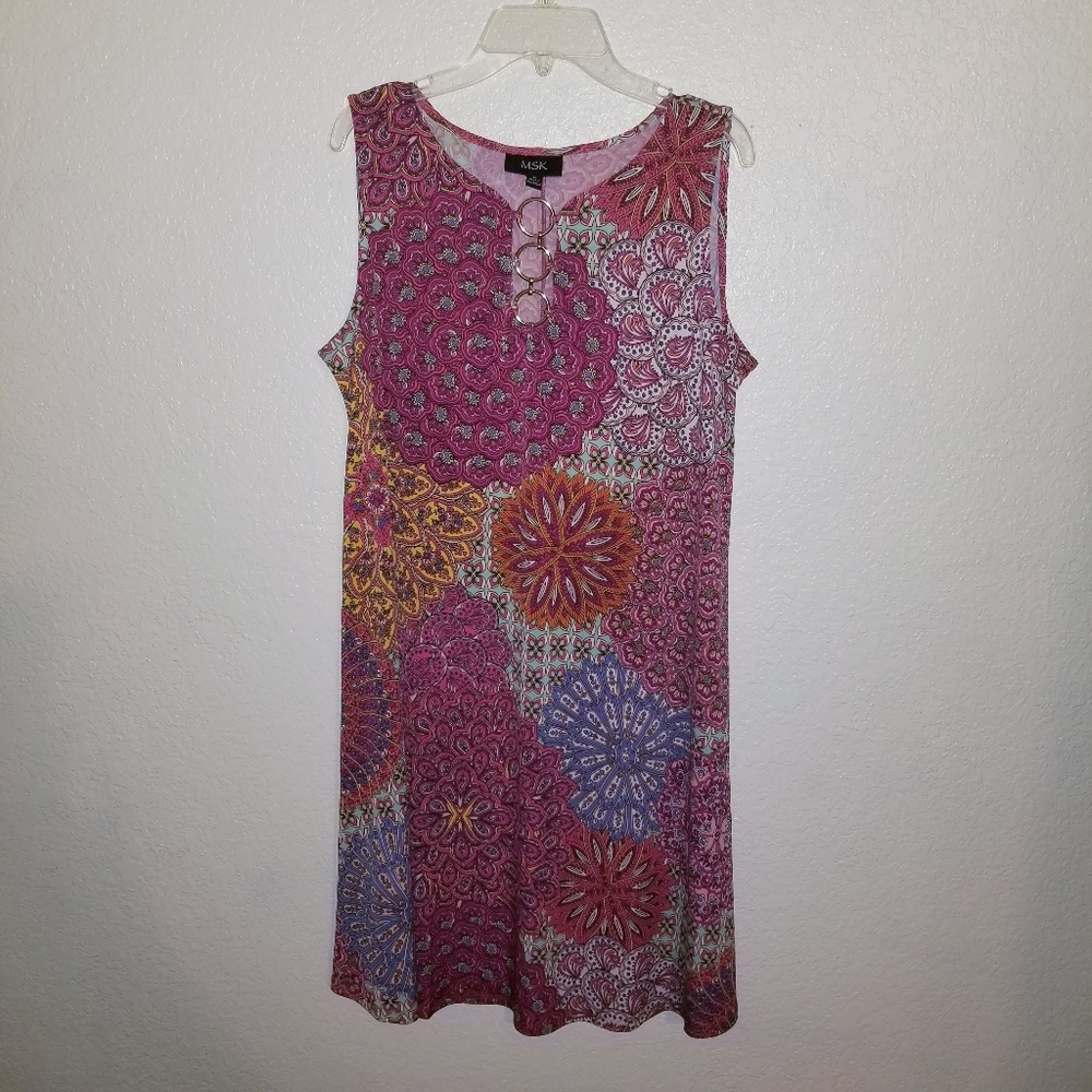 MSK Sleeveless Short Slinky Dress